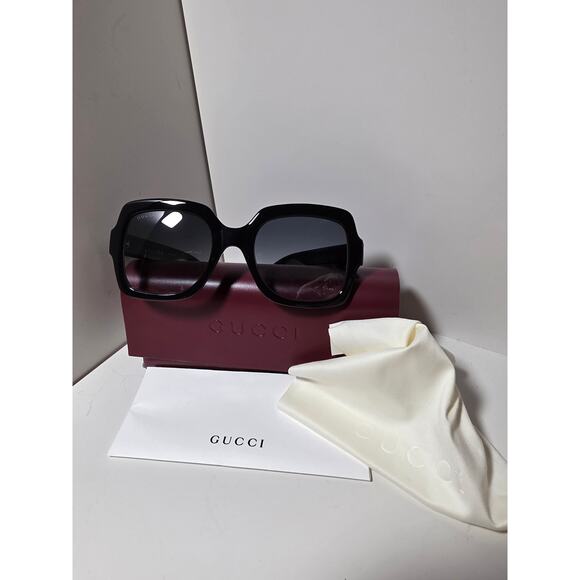 GUCCI GG 1337S Women\'s Black Square Frame GG Logo Sunglasses NWOT main image 4